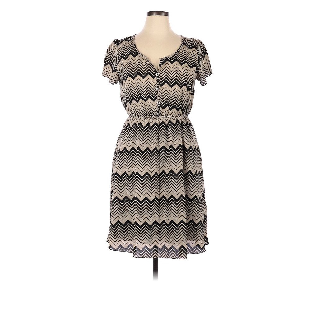 Espresso Chevron/Herringbone Chevron Colored Tan Casual Dress